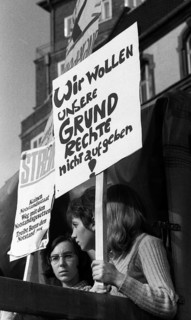 The Ruhr Action against the Emergency Laws in 1968 turned against the emergency legislation with numerous local actions by students