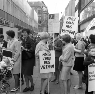 The warfare of the U. S. Army in the countries Vietnam