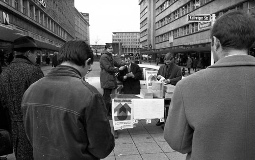 Trade union activities in the years 1965 to 1971 on the subject of co-determination and Montanmitbestimmung in the Ruhr area