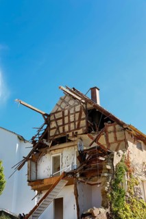Demolition house
