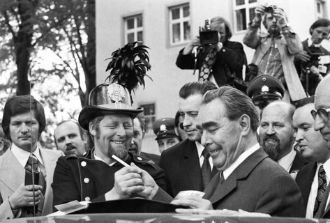The visit of the Soviet Head of State and Party Leonid Brezhnev to Bonn from 18-22 May 1973 was a step towards easing tensions in Willy Brandt's East-West relations. Leonid Brezhnev at Gymnich Castle