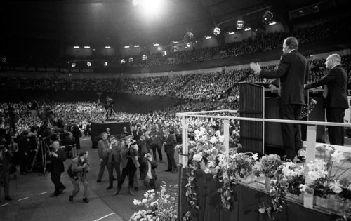 Performance and show by US revivalist Billy Graham on 2. 4. 1970 at the Westfalenhalle Dortmund