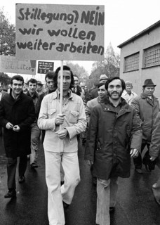 Employees of the Duesseldorf -Reisholz steel and tube works demonstrated on 6 November 1973 in Langenfeld-Immigrath against the loss of jobs
