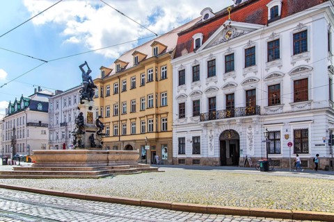 Hercules Fountain on Maximilianstrasse with Schaezler Palace