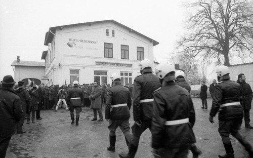 The NPD's right-wing radical action Resistance was a nationwide response to Willy Brandt's 1970 policy of understanding with the East
