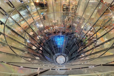 Glass funnel