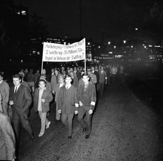 The anti-war day celebrated by trade unions and other democratic organisations was the day of Hitler's entry on 1. 9. 1939