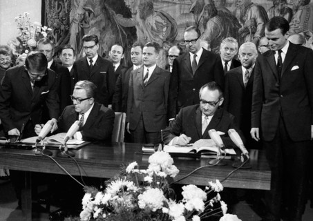 As part of the SPD/FDP coalition's policy of detente