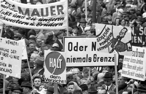 An expellees' rally on 30 May 1970 in Bonn with the NPD