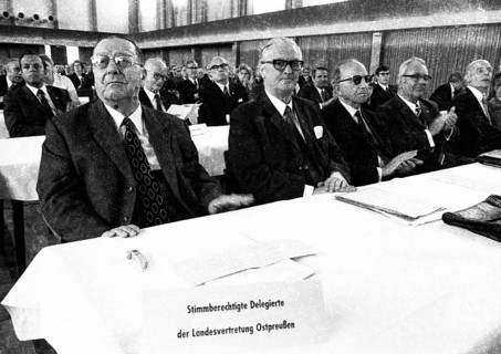 The Congress of the East German Expellees' Associations on 15. 4. 1972 in Bad Godesberg