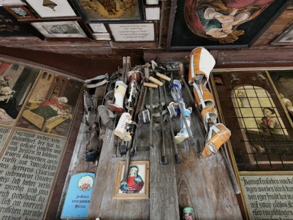 Votive tablets and offerings