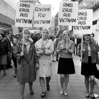 The warfare of the U. S. Army in the countries Vietnam