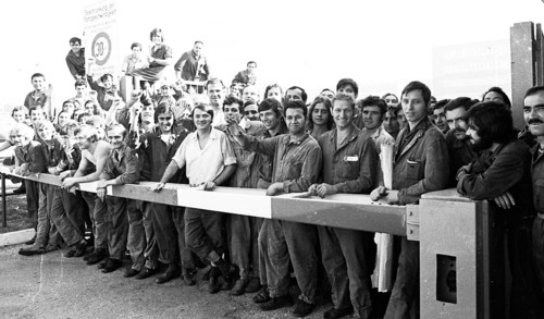 Many workers at the Opel factory in Bochum - here on 23 August 1973 - also took part in the wildcat strikes that swept through many parts of the Ruhr region