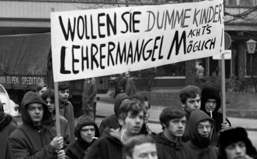 Students in the Ruhr area in the years 1965 to 1971 demonstrated in the Ruhr cities of Dortmund