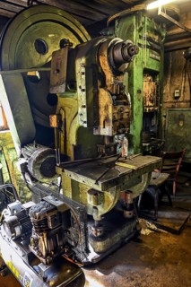 Machines in the hammer mill