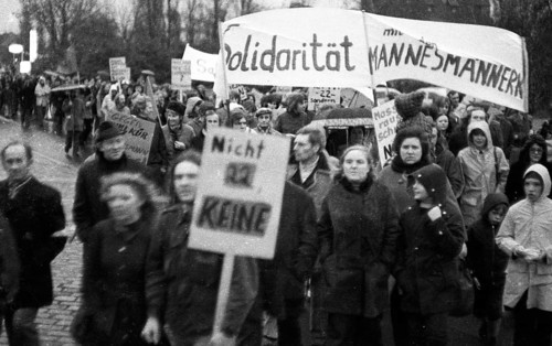 The dismissal of workers at the Mannesmann factory after a spontaneous strike not led by the union provoked protests by Mannesmann workers in Duisburg and other locations on 7 November 1973 and solida...