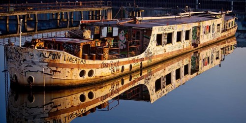 Shipwreck of the MS Dr. Ingrid Wengler in the Spree in early morning light