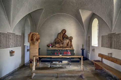 Statue of Father Rupert Mayer by sculptor Michael Vogler and Pieta