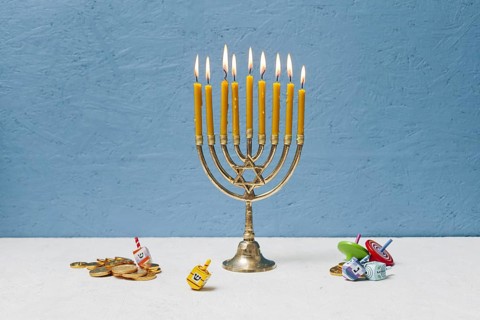 Jewish candlestick holder burning
