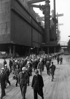 About 4000 steelworkers of Hoesch AG Westfalenhuette demonstrated on 14 January 1972