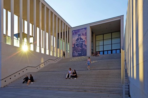 James Simon Gallery