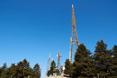 Aerial masts