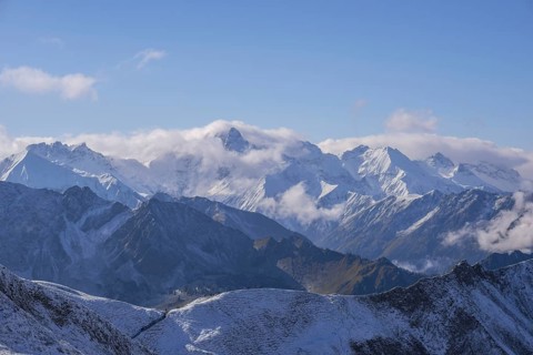 View from the Hoefatsblick station on the Nebelhorn to Hoefats
