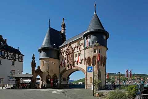 Bridge Gate