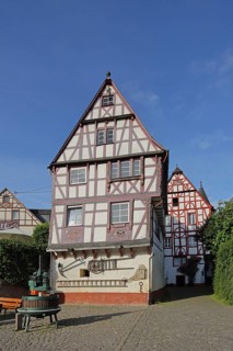 Historic half-timbered house Altes Faehrhaus and wine press