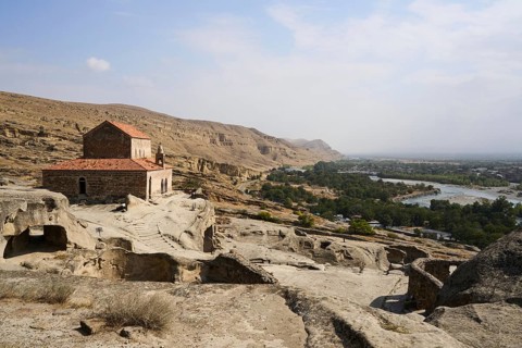 Fortress and cave town of Uplisciche