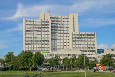 Office high-rise