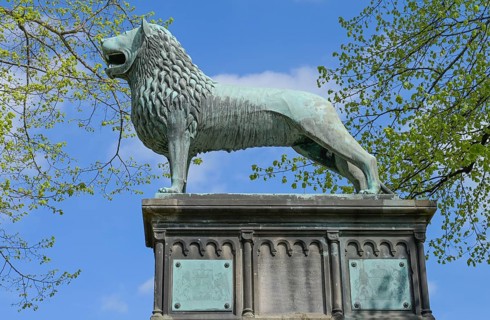Monument to Henry the Lion