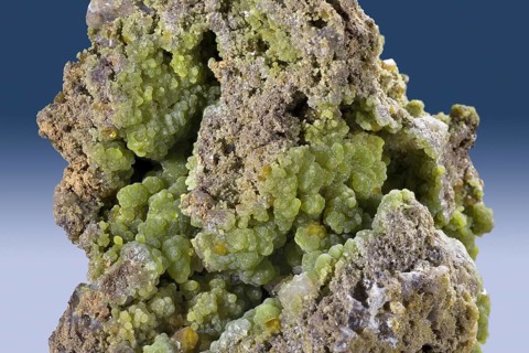 Pyromorphite with minor Wulfenite
