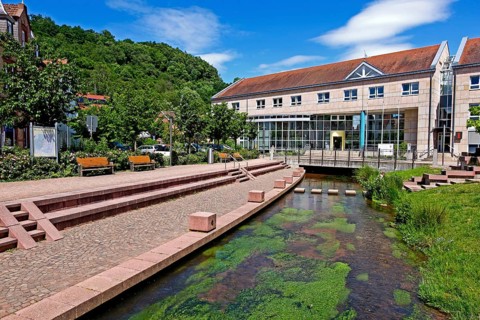 New town hall with the river Queich