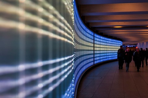 Passers-by in underground passage Passerelle