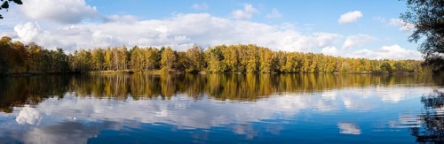 Autumn atmosphere at Lake Linden