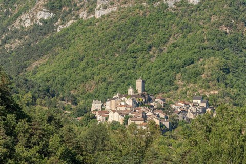 Village of Peyreleau in the Jonte Gorge. Aveyron