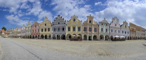 Renaissance and Baroque houses line the Zacharias von Neuhaus Market Square