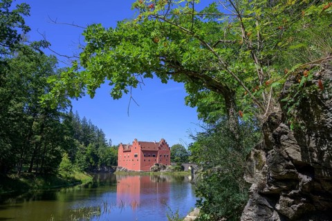 Cervena Lhota Moated Castle