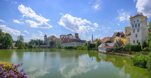 View over pond to Jindrichuv Hradec Castle
