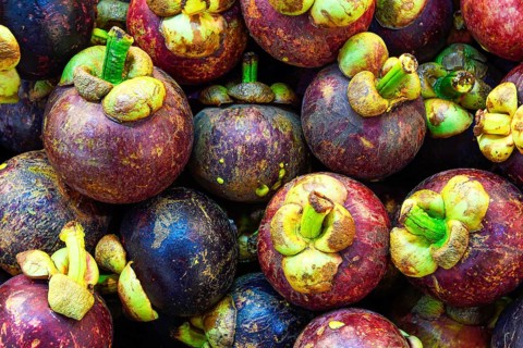 Mangosteen at the Banzaan fresh market