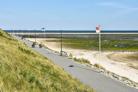 Promenade by the sea in Wittduen