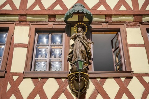Mary figure