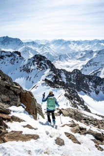 Mountaineers at the summit of the Sulzkogel