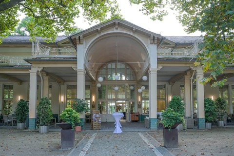 Restaurant orangery im spa garden