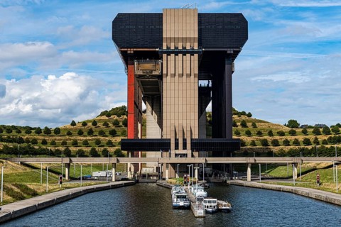 Strepy-Thieu boat lift one of the worlds largest boat lifts