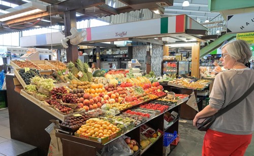 Fruit and Fruits