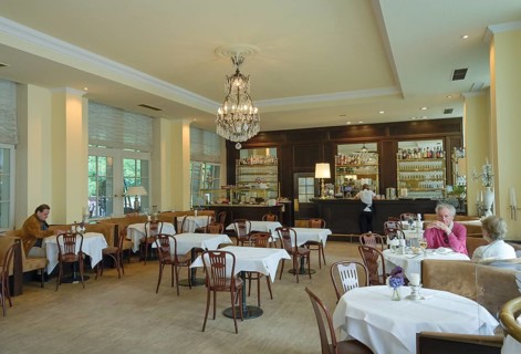 Restaurant orangery im spa garden