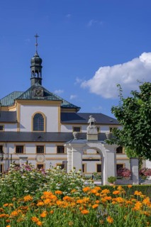 Garden and hospital building of the former spa
