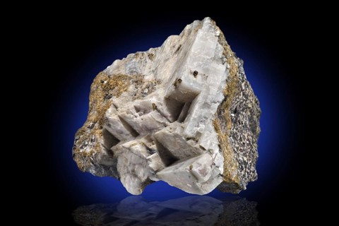 Calcite & Willemite in White Light